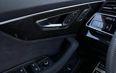 Audi Q7, 2025 год, 10 990 000 рублей, 27 фотография