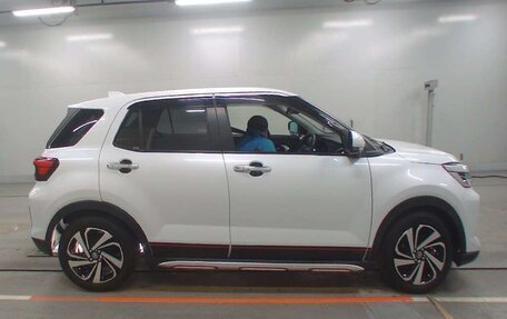 Toyota Raize I, 2022 год, 1 430 000 рублей, 3 фотография