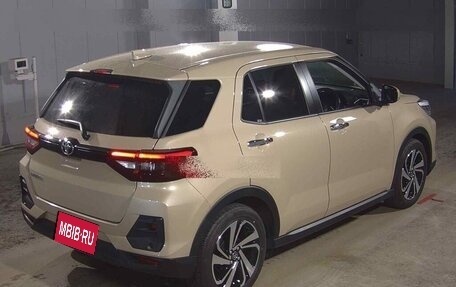 Toyota Raize I, 2022 год, 1 450 000 рублей, 3 фотография