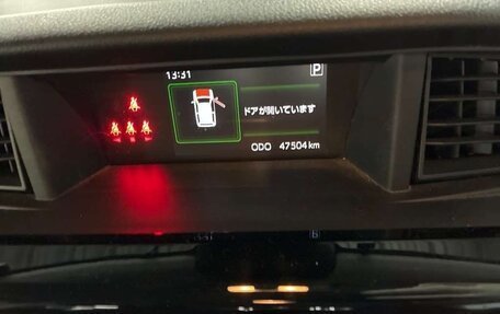 Toyota Roomy I, 2022 год, 990 000 рублей, 10 фотография