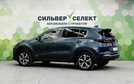 KIA Sportage IV рестайлинг, 2018 год, 1 960 000 рублей, 6 фотография