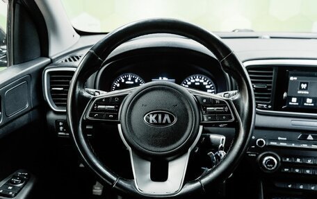 KIA Sportage IV рестайлинг, 2018 год, 1 960 000 рублей, 13 фотография