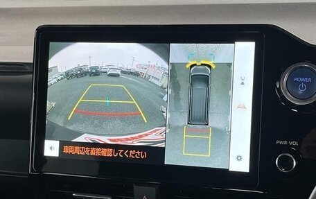 Toyota Noah, 2023 год, 2 590 000 рублей, 9 фотография