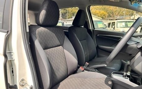 Honda Fit III, 2015 год, 690 007 рублей, 18 фотография