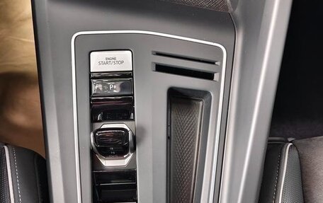 Volkswagen Golf VIII, 2022 год, 1 690 004 рублей, 14 фотография