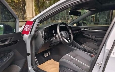 Volkswagen Golf VIII, 2022 год, 1 690 004 рублей, 10 фотография