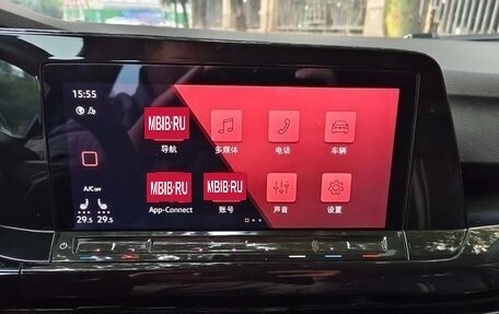 Volkswagen Golf VIII, 2022 год, 1 690 004 рублей, 13 фотография