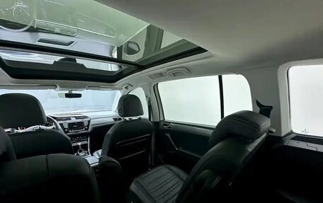 Volkswagen Touran III, 2022 год, 1 590 050 рублей, 11 фотография