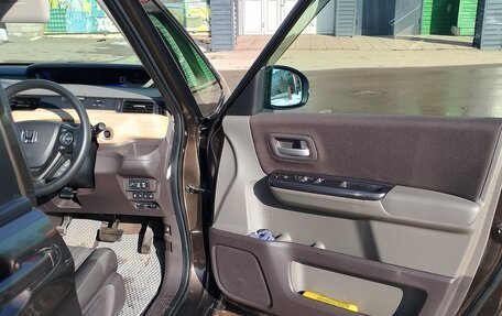 Honda Freed II, 2016 год, 1 450 000 рублей, 5 фотография