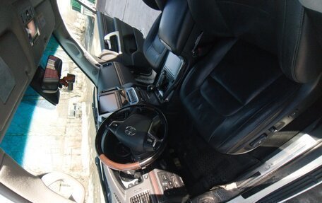 Toyota Land Cruiser 200, 2018 год, 8 500 000 рублей, 7 фотография