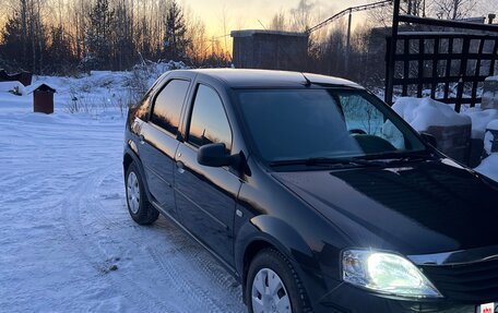Renault Logan I, 2011 год, 560 000 рублей, 2 фотография