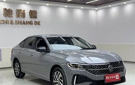 Volkswagen Lavida, 2023 год, 1 390 050 рублей, 3 фотография