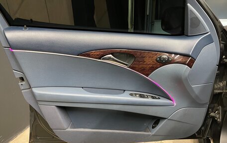 Mercedes-Benz E-Класс, 2005 год, 700 000 рублей, 8 фотография