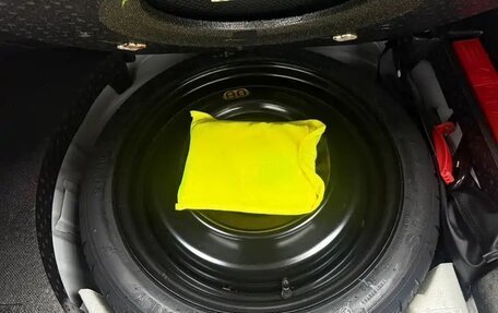 Toyota Yaris XP150 рестайлинг, 2022 год, 1 090 050 рублей, 20 фотография