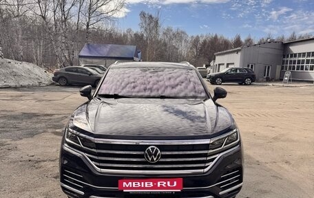 Volkswagen Touareg III, 2021 год, 5 100 000 рублей, 2 фотография