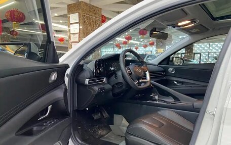 Hyundai Elantra, 2022 год, 1 420 666 рублей, 8 фотография