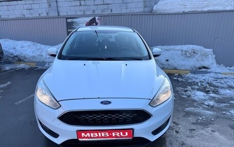 Ford Focus III, 2015 год, 930 000 рублей, 1 фотография