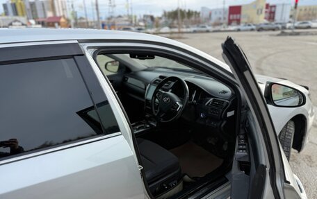 Toyota Camry, 2015 год, 1 550 000 рублей, 5 фотография