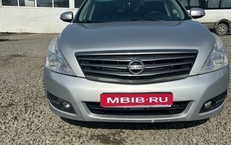 Nissan Teana, 2011 год, 800 000 рублей, 9 фотография