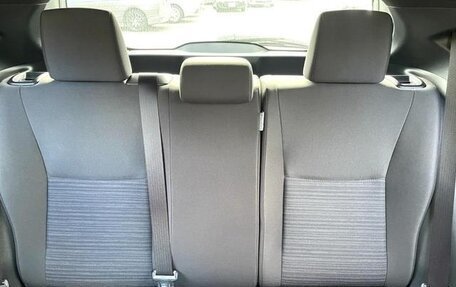 Toyota Yaris, 2022 год, 980 007 рублей, 11 фотография