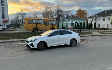 KIA Cerato IV, 2021 год, 2 195 000 рублей, 3 фотография