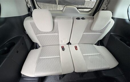 Nissan Serena IV, 2022 год, 2 190 000 рублей, 15 фотография