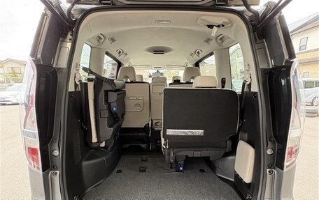 Nissan Serena IV, 2022 год, 2 190 000 рублей, 20 фотография