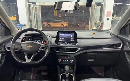 Chevrolet Tracker, 2021 год, 1 080 050 рублей, 7 фотография