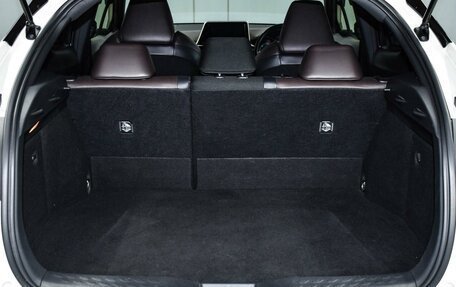 Toyota C-HR I рестайлинг, 2018 год, 2 399 000 рублей, 27 фотография