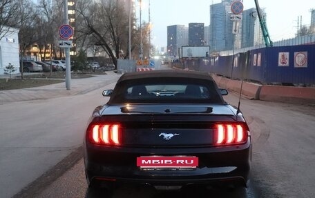 Ford Mustang VI рестайлинг, 2017 год, 1 950 000 рублей, 6 фотография