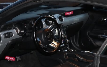 Ford Mustang VI рестайлинг, 2017 год, 1 950 000 рублей, 11 фотография