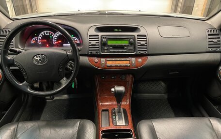 Toyota Camry V40, 2004 год, 900 000 рублей, 11 фотография