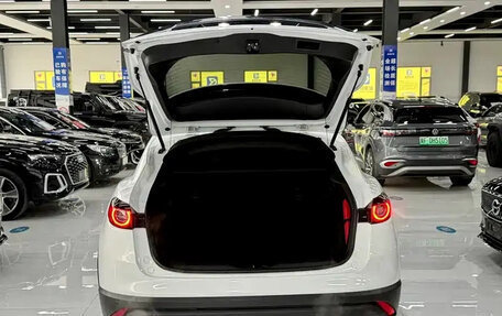 Mazda CX-4, 2022 год, 1 831 030 рублей, 6 фотография