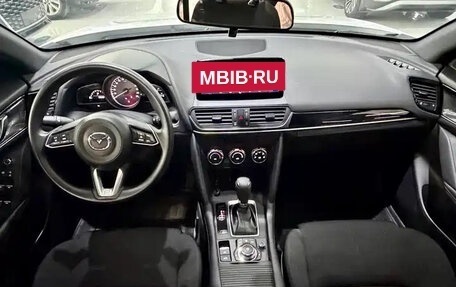Mazda CX-4, 2022 год, 1 831 030 рублей, 7 фотография