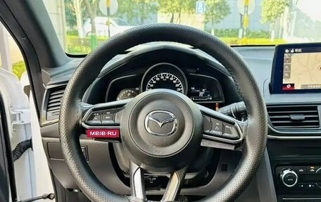 Mazda CX-4, 2022 год, 1 860 050 рублей, 9 фотография