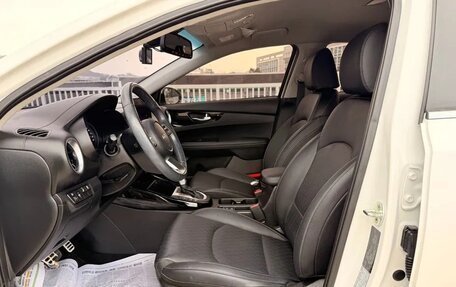 KIA K3, 2023 год, 1 550 000 рублей, 9 фотография