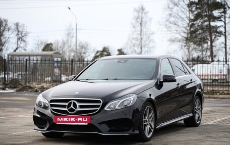 Mercedes-Benz E-Класс, 2015 год, 1 800 000 рублей, 2 фотография