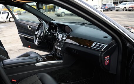 Mercedes-Benz E-Класс, 2015 год, 1 800 000 рублей, 13 фотография