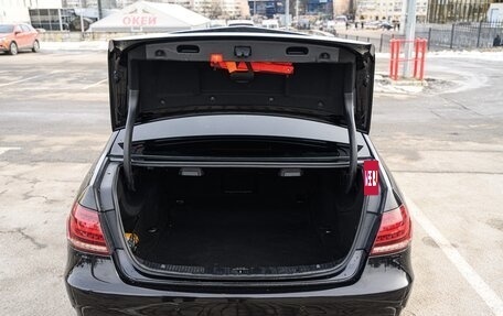 Mercedes-Benz E-Класс, 2015 год, 1 800 000 рублей, 21 фотография