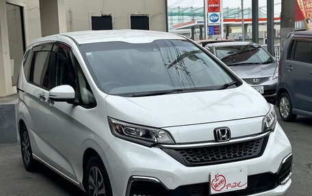 Honda Freed II, 2021 год, 1 400 035 рублей, 2 фотография