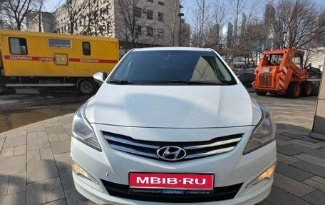 Hyundai Solaris II рестайлинг, 2014 год, 899 000 рублей, 1 фотография