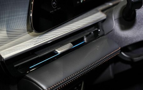 CheryExeed TXL, 2025 год, 3 930 000 рублей, 18 фотография