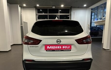 Nissan Qashqai, 2021 год, 2 500 000 рублей, 4 фотография