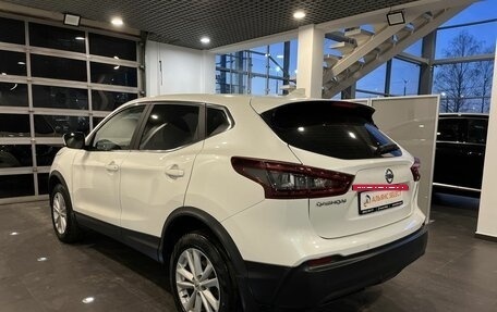Nissan Qashqai, 2021 год, 2 500 000 рублей, 5 фотография