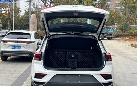 Volkswagen T-Roc I, 2022 год, 1 430 050 рублей, 12 фотография