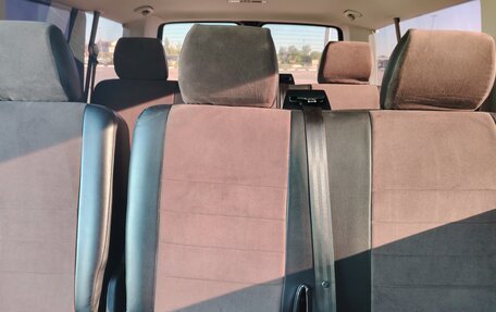 Volkswagen Caravelle T6 рестайлинг, 2018 год, 3 299 000 рублей, 7 фотография