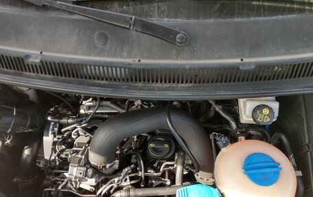 Volkswagen Caravelle T6 рестайлинг, 2018 год, 3 299 000 рублей, 11 фотография