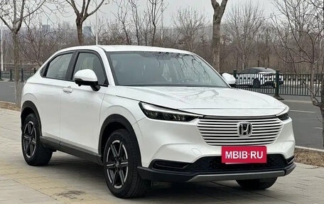 Honda Vezel, 2023 год, 1 850 000 рублей, 2 фотография