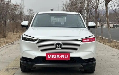 Honda Vezel, 2023 год, 1 850 000 рублей, 3 фотография