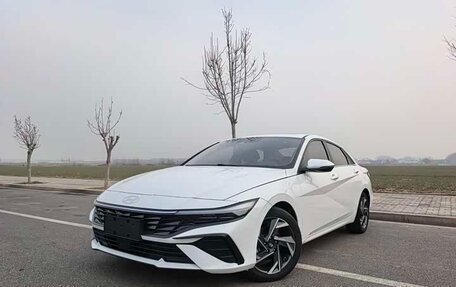 Hyundai Elantra, 2023 год, 1 600 000 рублей, 1 фотография